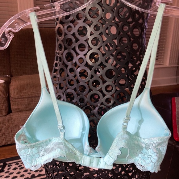 Victoria‘a Secret Angels daiquiri ice color padded with lace straps bra 32B - Picture 5 of 14